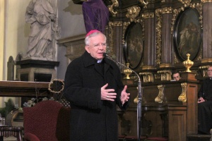 arcybiskup jędraszewski w kolegiacie świętej anny
